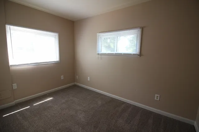 $120,000 | 4120 1st Street, Wayne, MI 48184