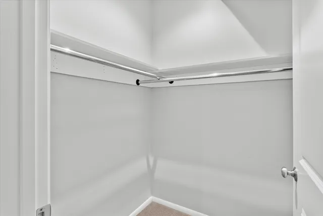 $4,100 | 1697 North Marshall Street, Milwaukee, WI 53202