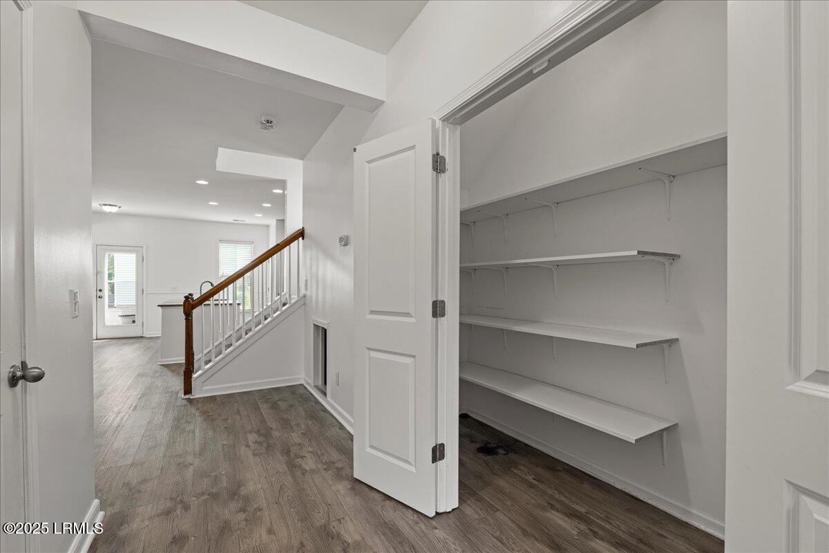 28 King's Cross Court Beaufort, SC 29902 - Photo 4 of 38 02-Reshoot