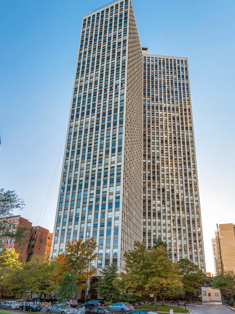 2626 North Lakeview Avenue, Unit 250708 Chicago, IL 60614 - Photo 1 of 28