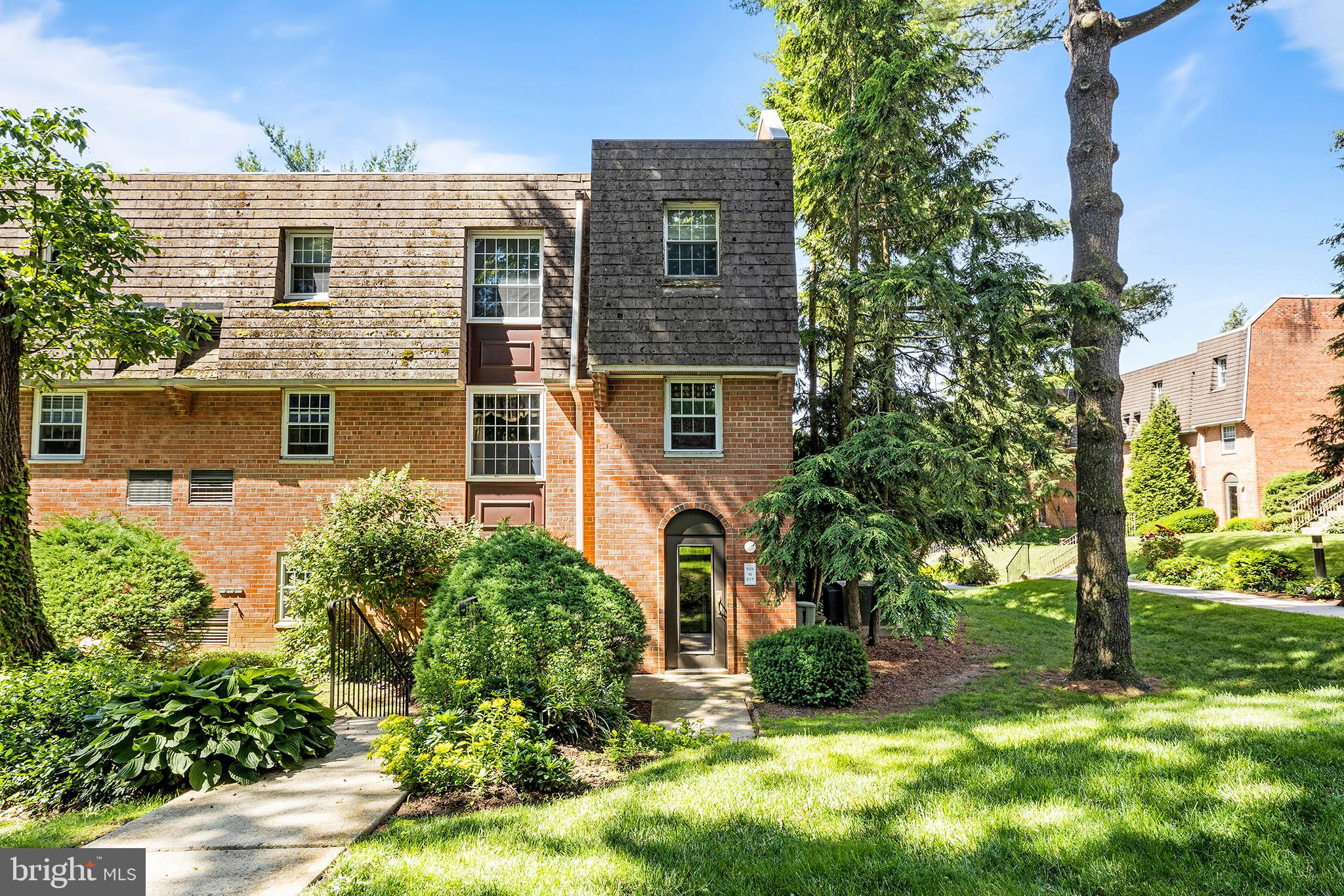 4000 Gypsy Lane, Unit 515, Philadelphia, PA 19129 Compass