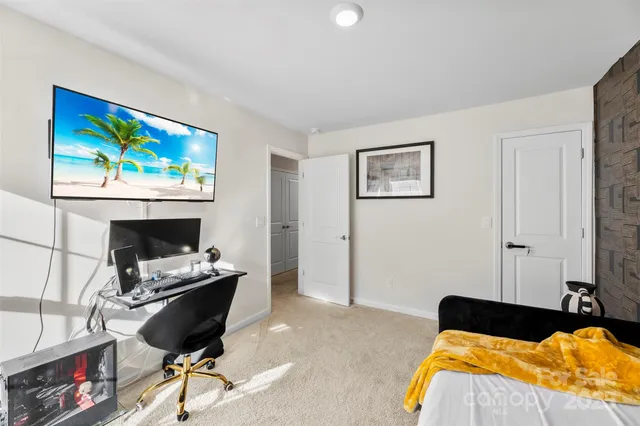 $390,000 | 7585 Stonehouse Drive, Gastonia, NC 28056