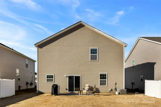 $390,000 | 7585 Stonehouse Drive, Gastonia, NC 28056