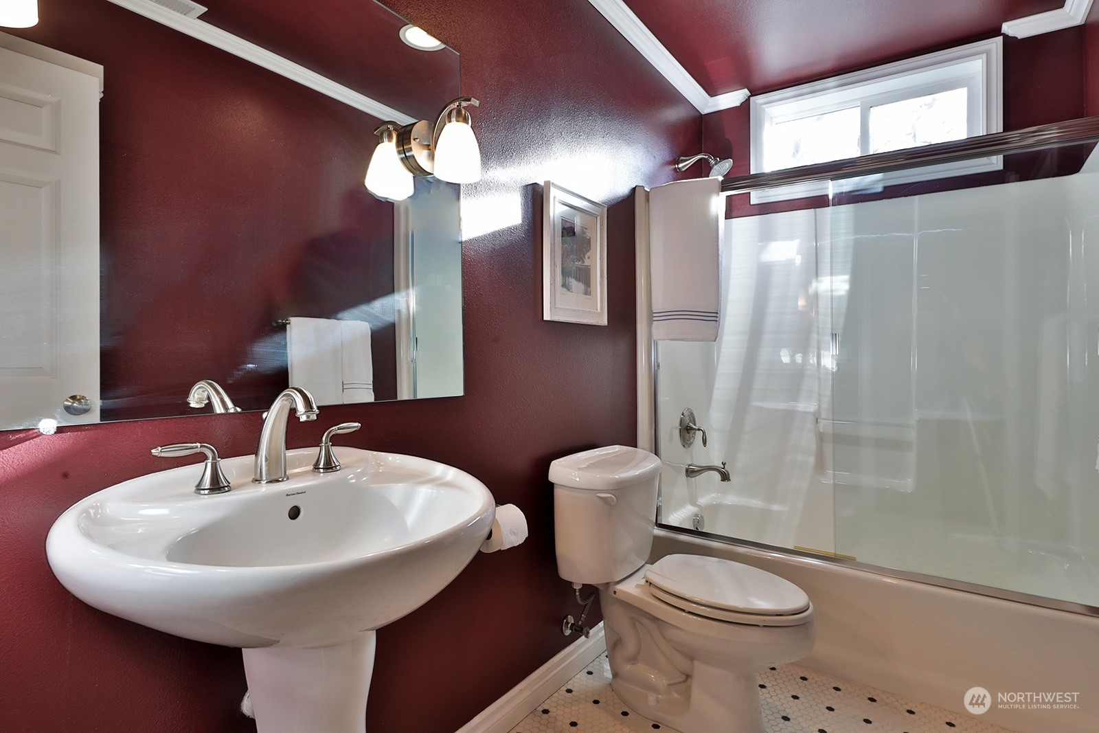 4914 Haines Road Freeland, WA 98249 - Photo 24 of 37 Gallery Image 24