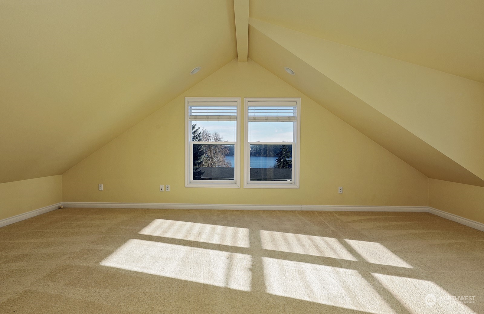 4914 Haines Road Freeland, WA 98249 - Photo 26 of 37 Gallery Image 26