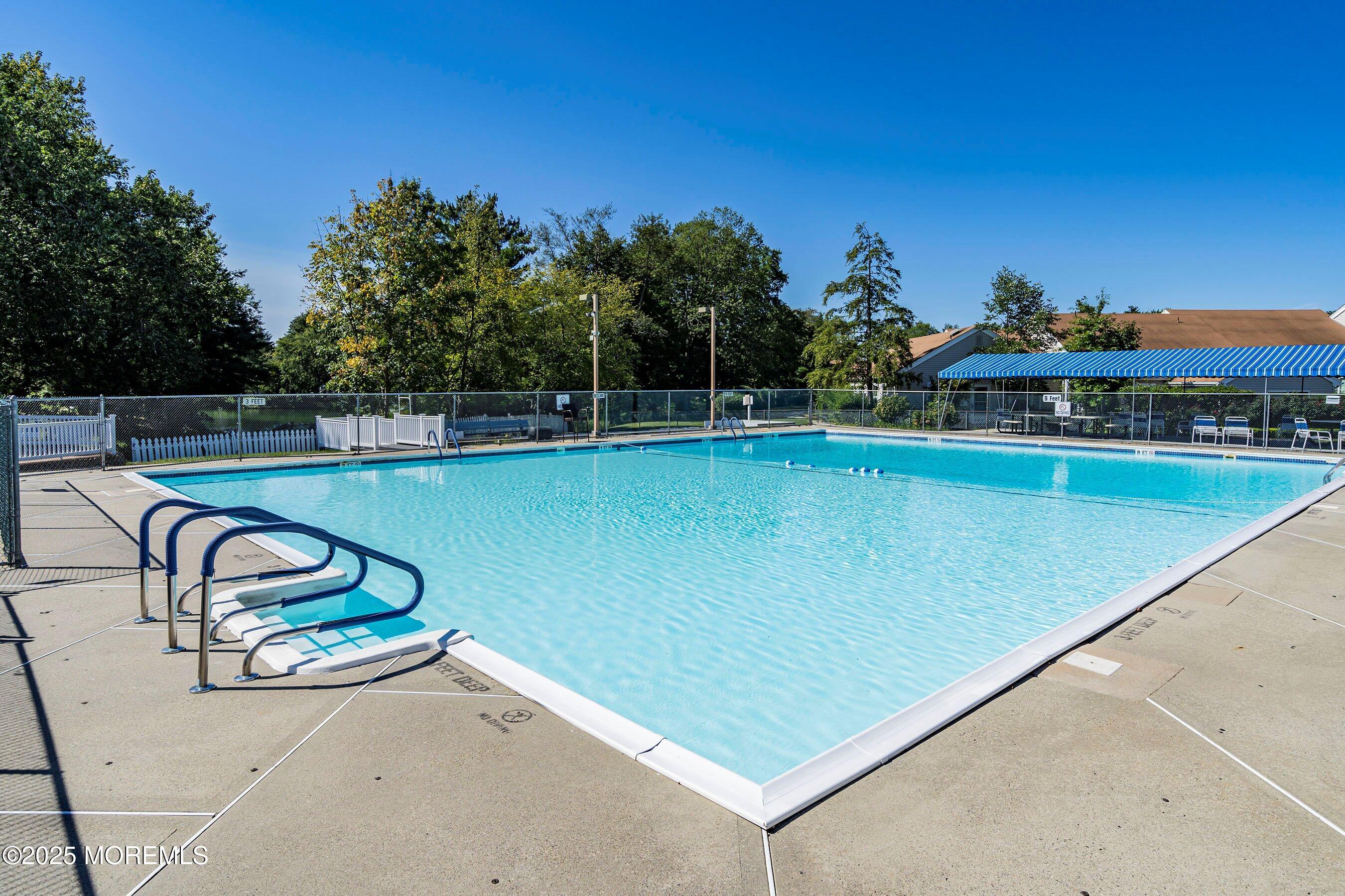 106 Ragley Hall Road, Unit 1000 Freehold, NJ 07728 - Photo 29 of 31 Pool