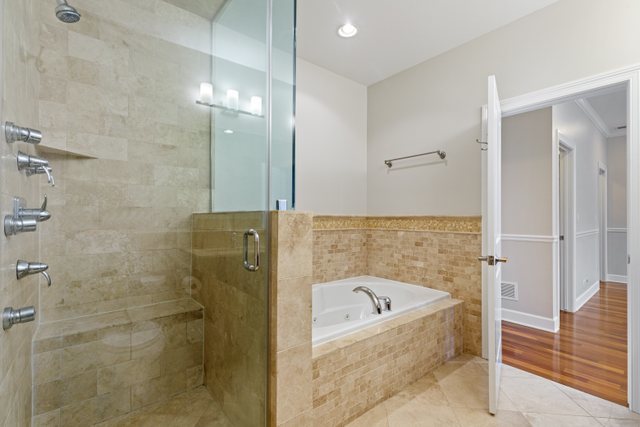 1019 West Monroe Street, Unit 4E Chicago, IL 60607 - Photo 19 of 37