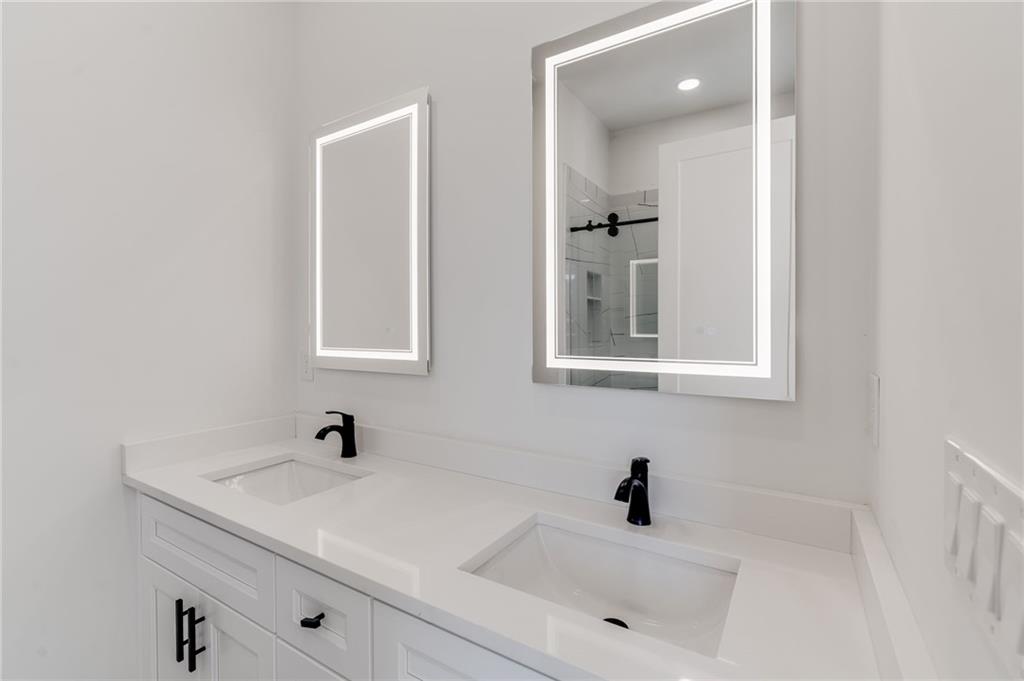 9091 Hanover Street Lithia Springs, GA 30122 - Photo 13 of 35