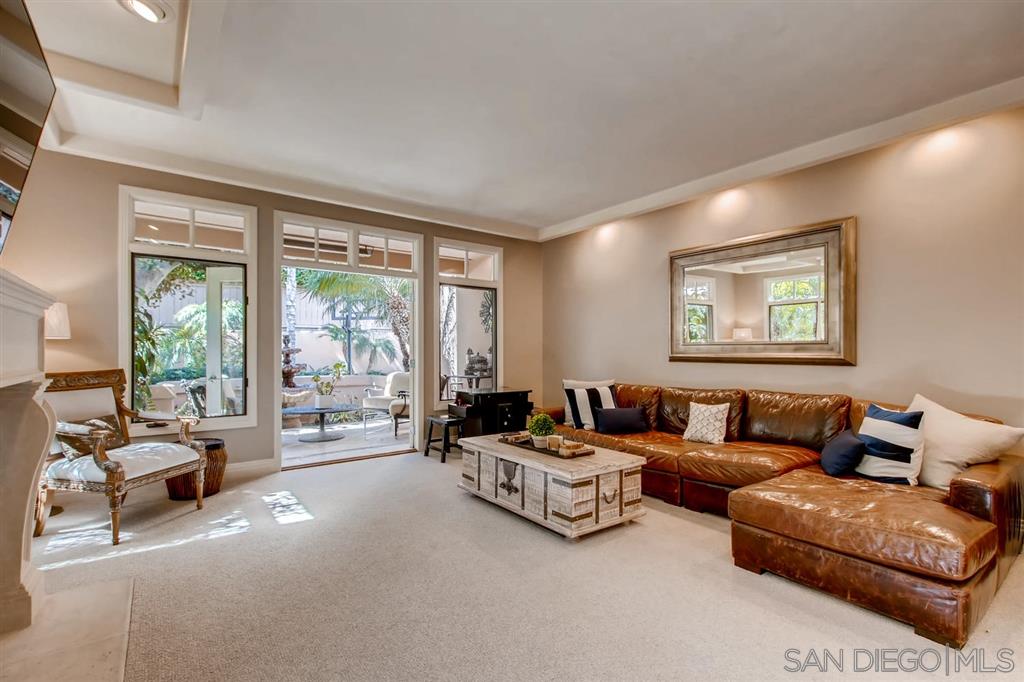 977 Windflower Way San Diego, CA 92106 - Photo 4 of 25