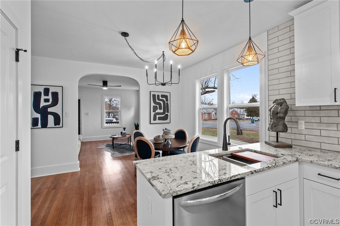 2217 Bailey Drive Henrico, VA 23231 - Photo 4 of 25 a view of living room with granite countertop furniture and fireplace