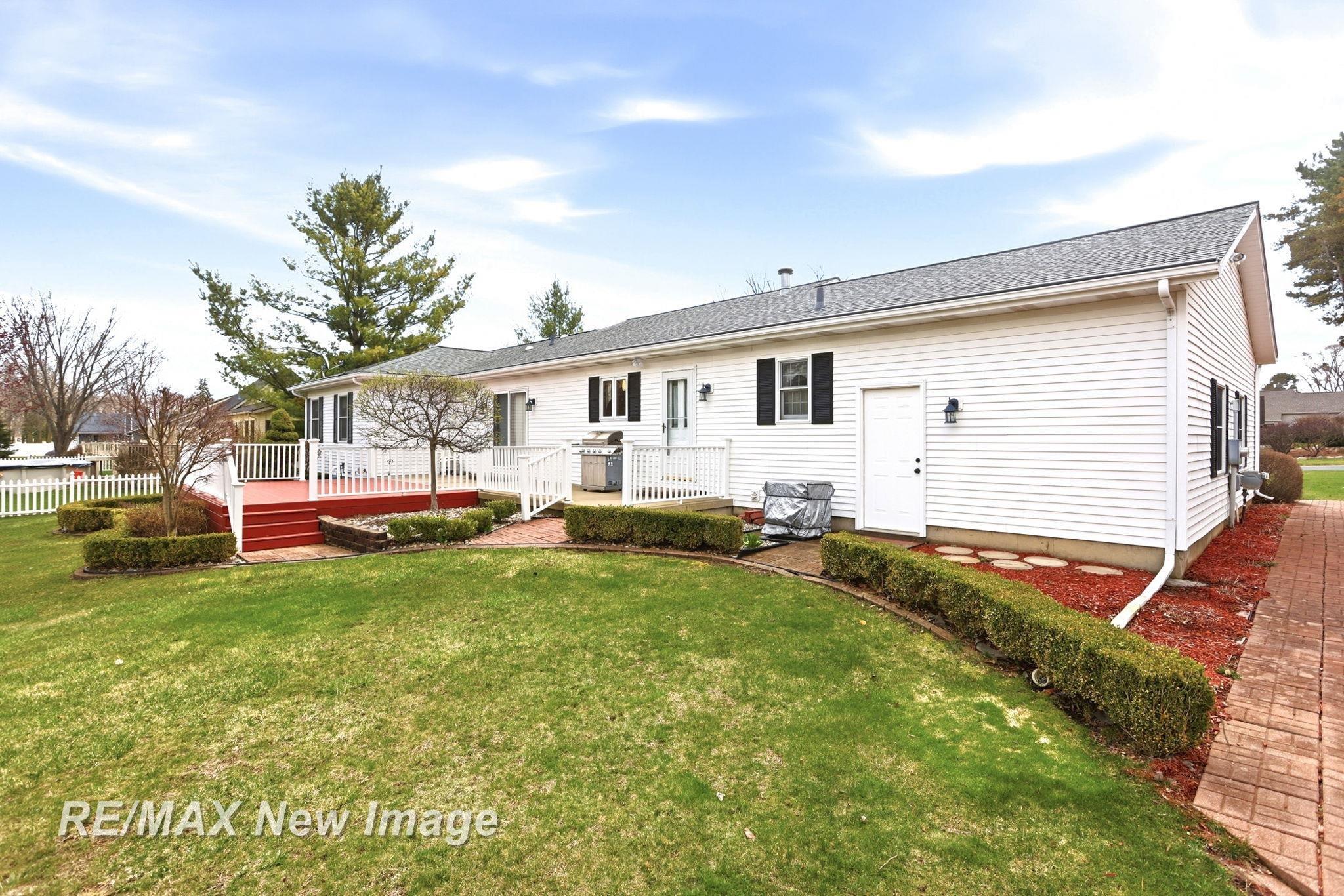 353 Colorado Ridge Hemlock, MI 48626 - Photo 43 of 52