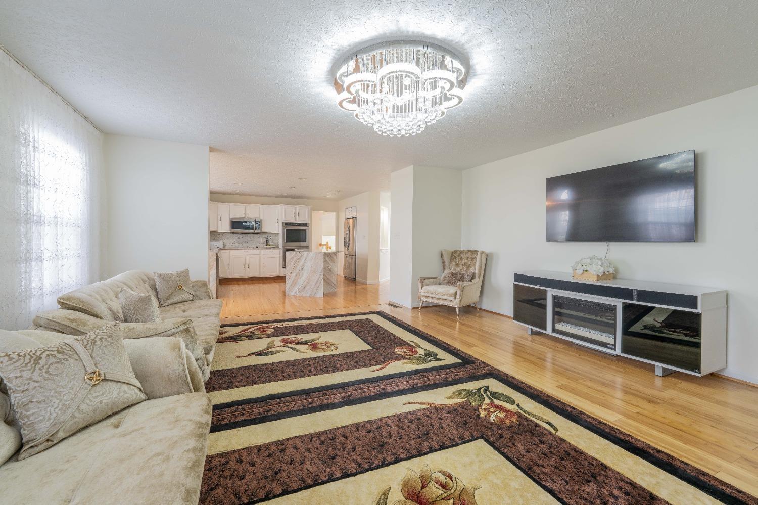 6038 Kay Court Riverside, OH 45424 - Photo 11 of 50 Gallery Image 11
