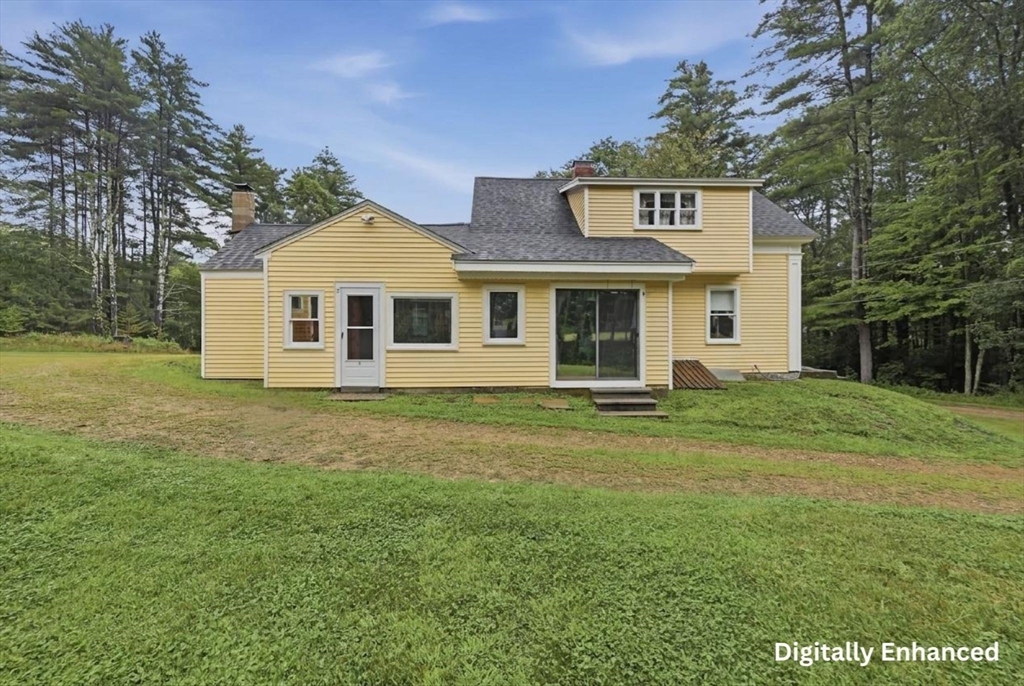 5 Meadowbrook Road Amesbury, MA 01913 - Photo 5 of 42 Gallery Image 5