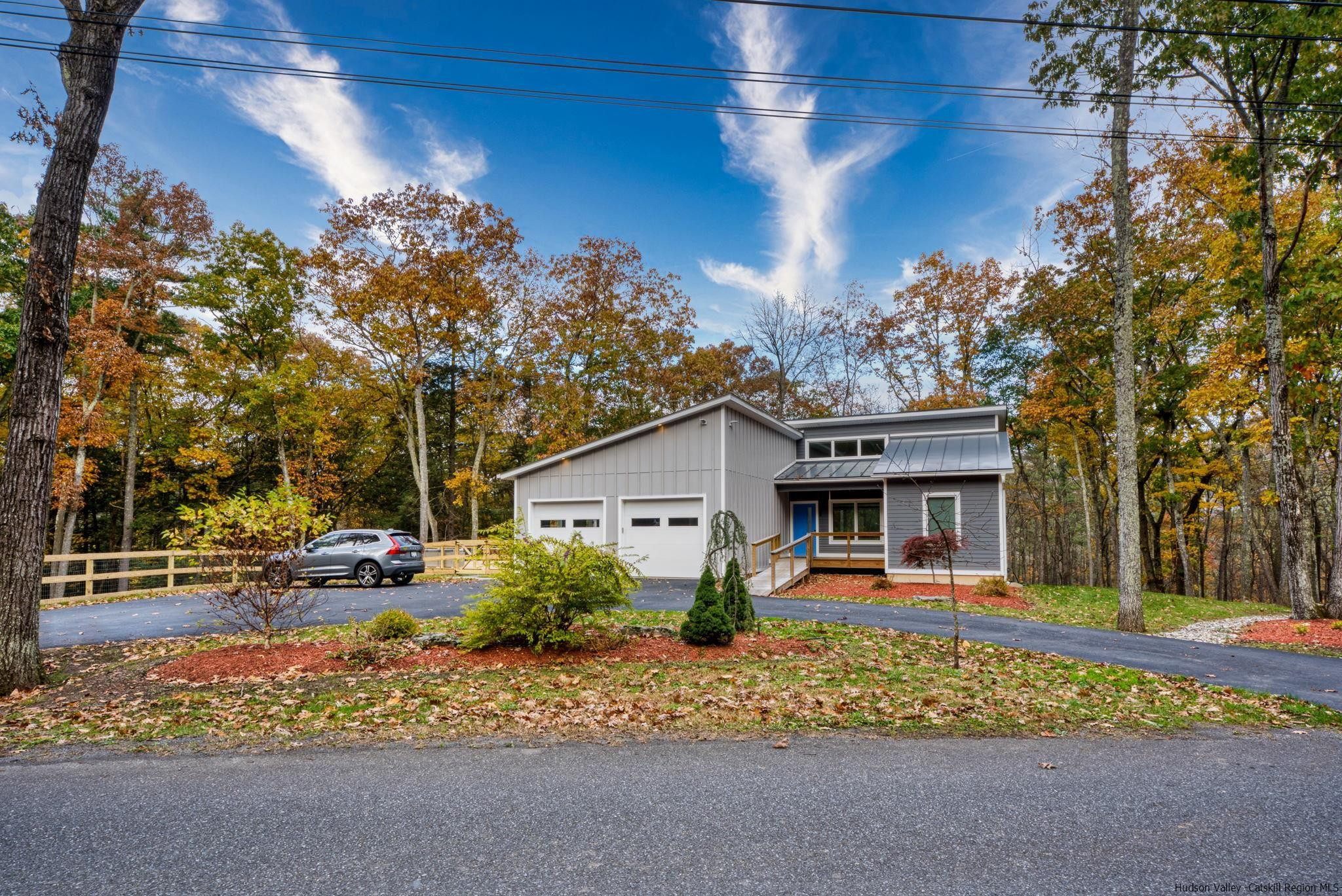 220 Van Dale Road Woodstock, NY 12498 - Photo 2 of 29 Photo 2