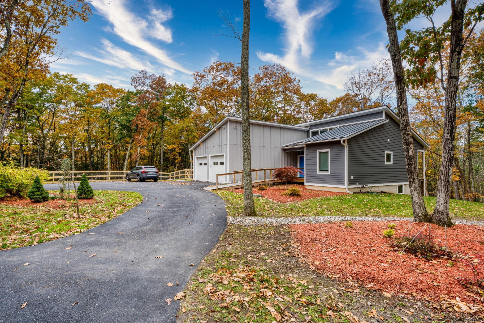 220 Van Dale Road Woodstock, NY 12498 - Photo 3 of 29 Photo 3