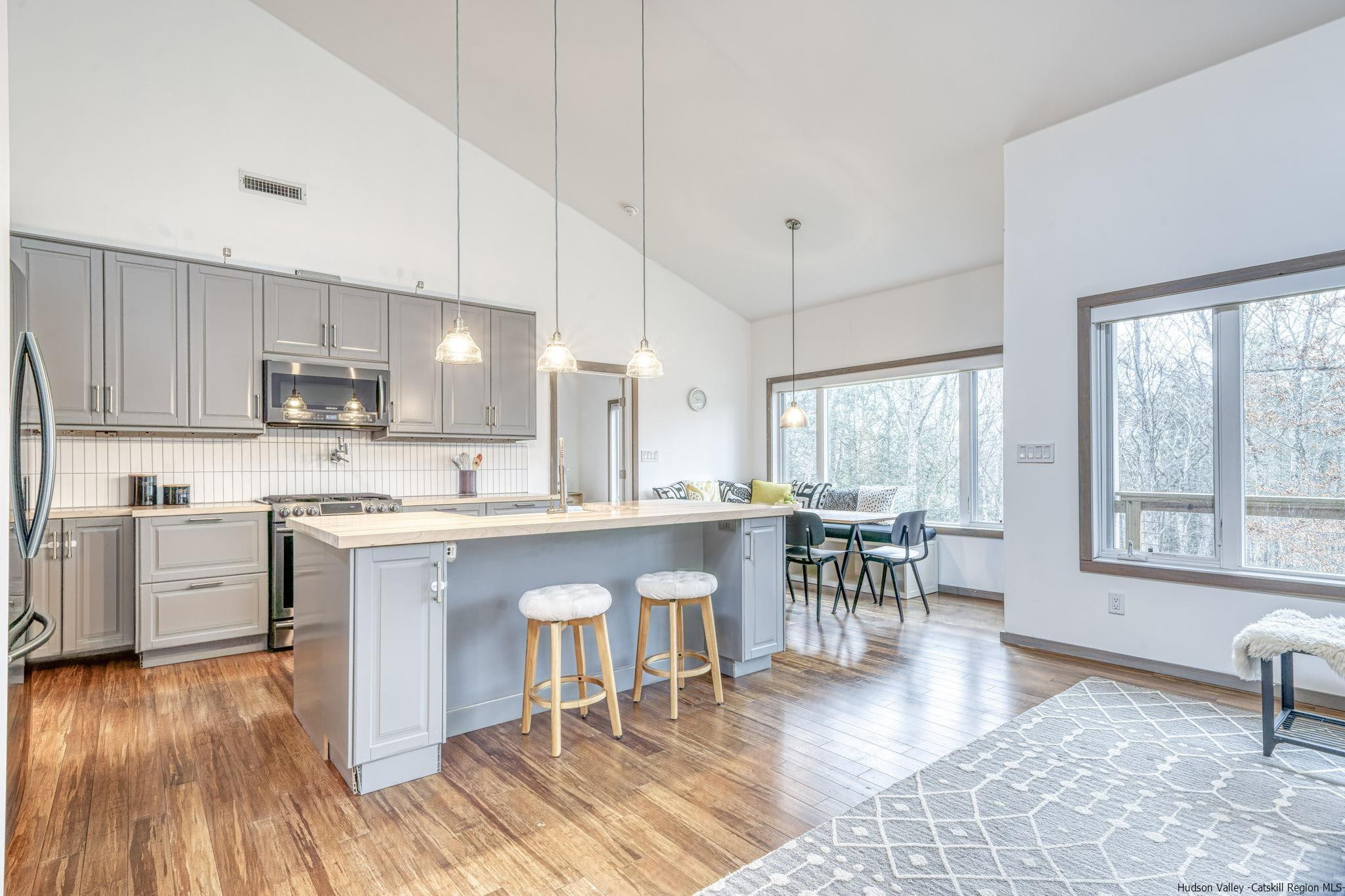 220 Van Dale Road Woodstock, NY 12498 - Photo 4 of 29 Photo 4