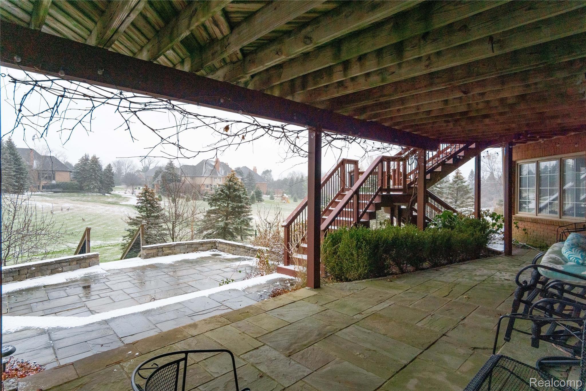2664 Murfield Court Rochester, MI 48306 - Photo 11 of 99 Exteriors (11 of 18).jpg
