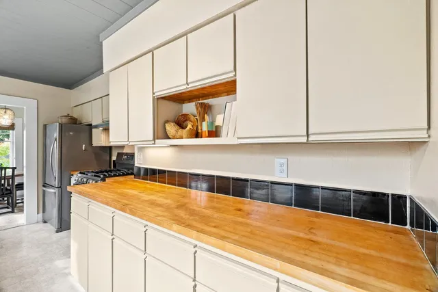 $1,199,000 | 134 May Avenue, Santa Cruz, CA 95062