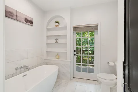 $915,000 | 201 Vanderpool Lane, Unit 137, Houston, TX 77024