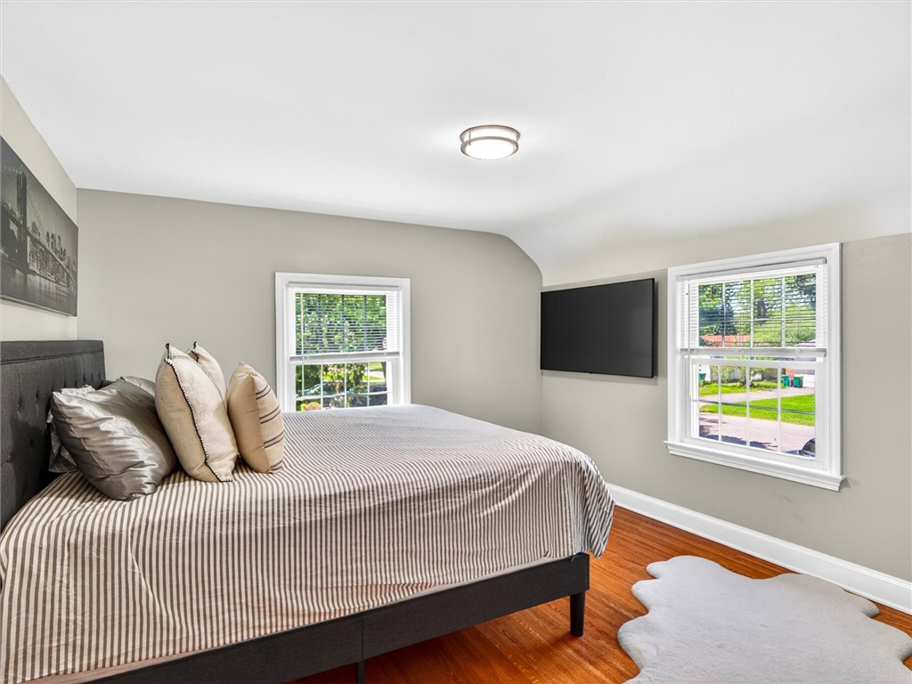 133 Penarrow Road Brighton, NY 14618 - Photo 27 of 42 2nd bedroom