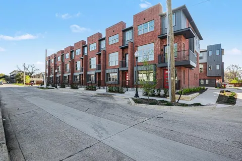 $499,000 | 13351 Goodland Street, Unit 208, Farmers Branch, TX 75234