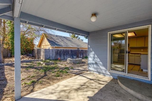 124 Brandon Street Central Point, OR 97502 - Photo 17 of 35 Additional Photo