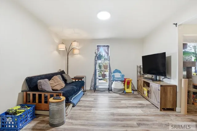 $380,000 | 596 Hyde Avenue, Pocatello, ID 83201