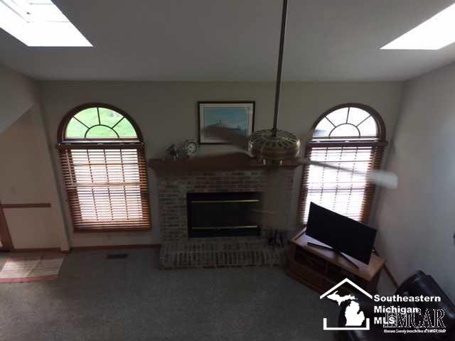 1249 Winding Way Temperance, MI 48182 - Photo 4 of 11