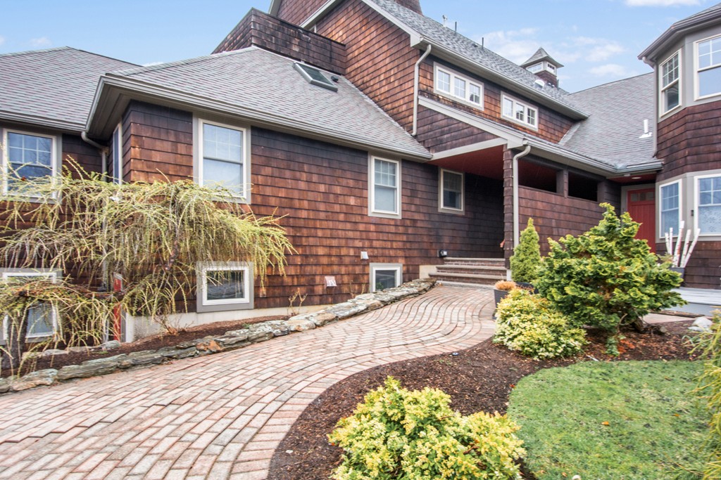 67 Concord Road, Unit 6 Westford, MA 01886 - Photo 1 of 30 Gallery Image 1