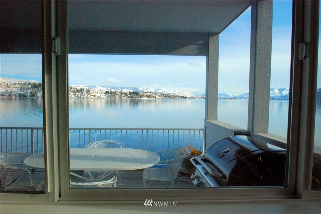 9800 South Lakeshore Road Chelan, WA 98816 - Photo 11 of 25 Gallery Image 11