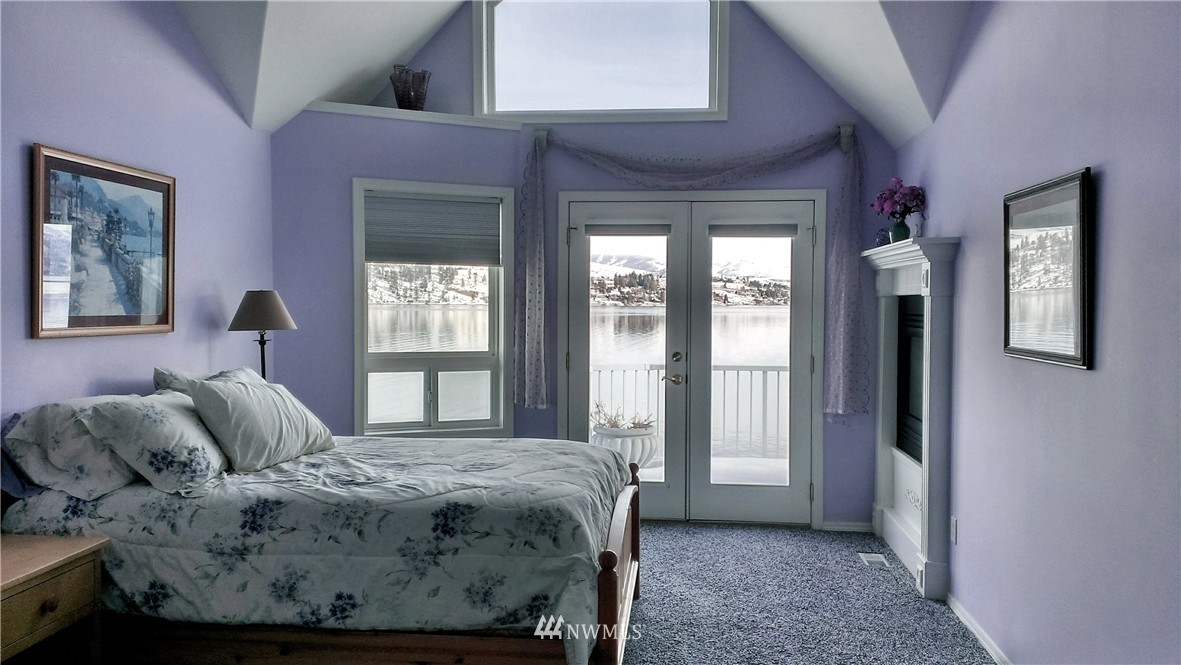 9800 South Lakeshore Road Chelan, WA 98816 - Photo 12 of 25 Gallery Image 12