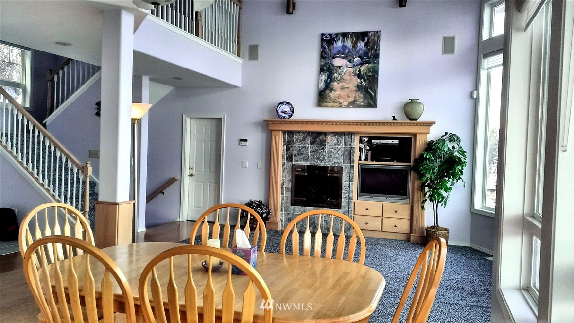 9800 South Lakeshore Road Chelan, WA 98816 - Photo 6 of 25 Gallery Image 6
