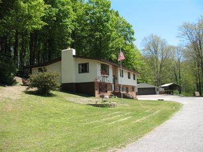 4291 Wallaker Road Benzonia, MI 49616 - Photo 3 of 17 Additional Photo