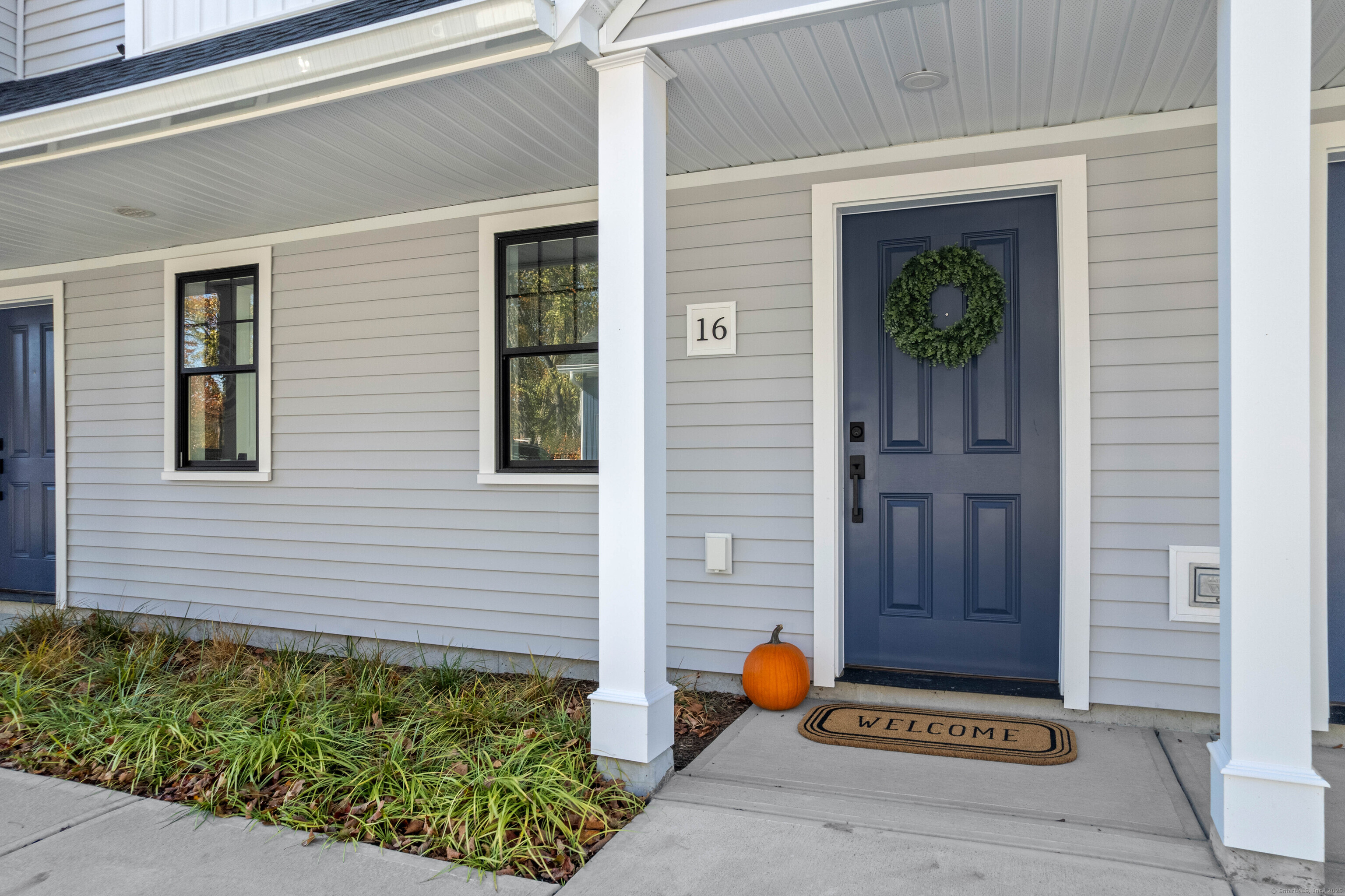 138 Boston Post Road, Unit 16 East Lyme, CT 06333 - Photo 30 of 35 a view of entryway front of house