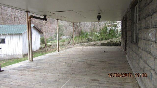 202 Maple Street Manchester, KY 40962 - Photo 2 of 15 Photo 2