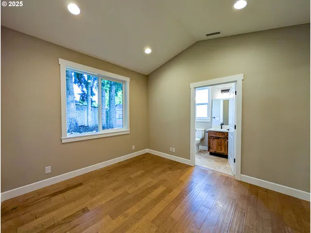 a view of livingroom with hardwood