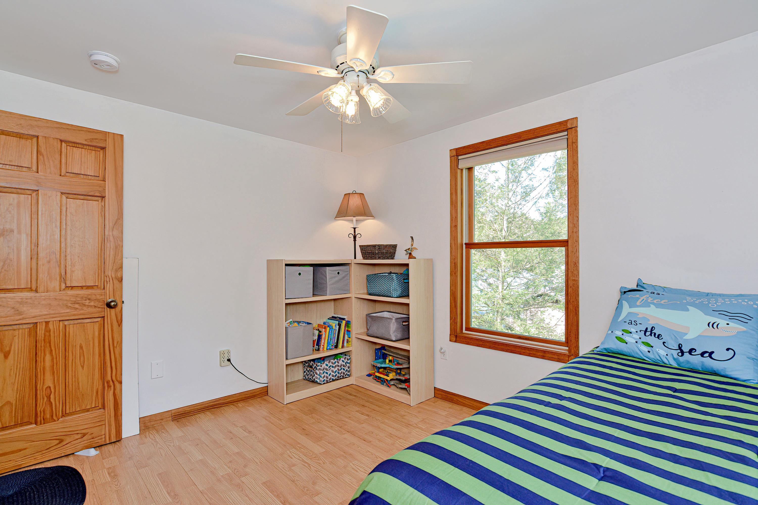 72 Overledge Dr Extension Derry, NH 03038 - Photo 26 of 40