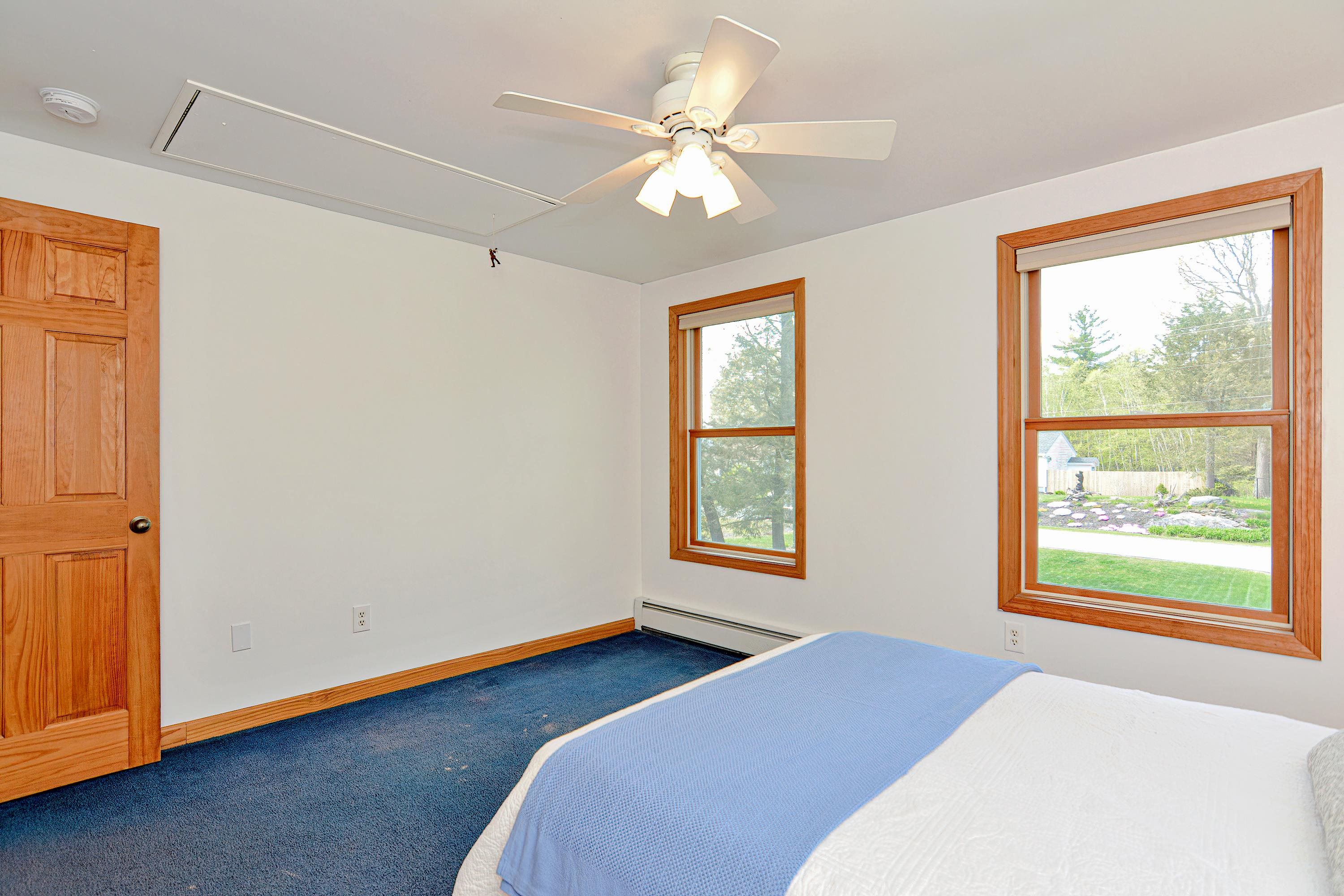 72 Overledge Dr Extension Derry, NH 03038 - Photo 27 of 40