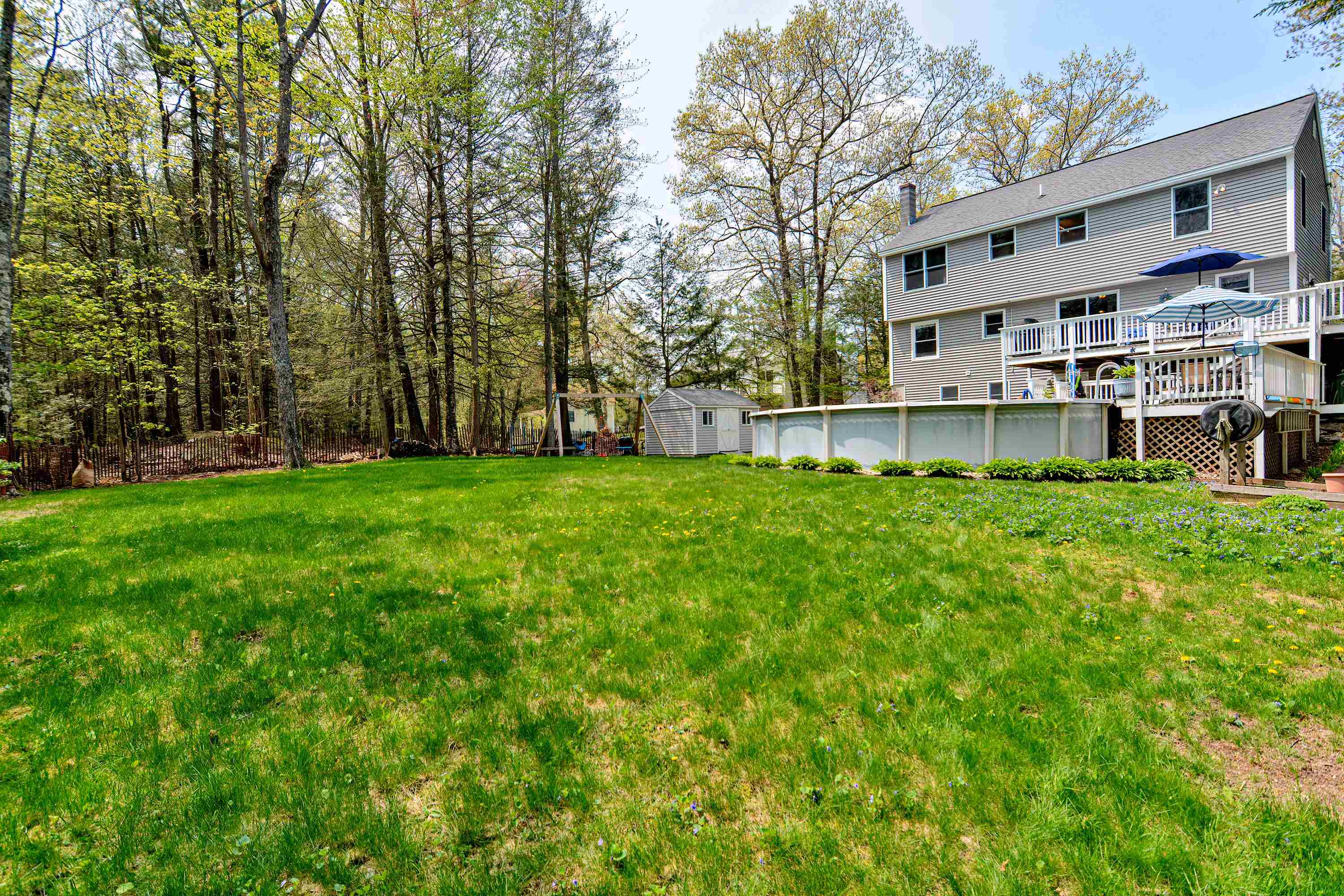 72 Overledge Dr Extension Derry, NH 03038 - Photo 39 of 40