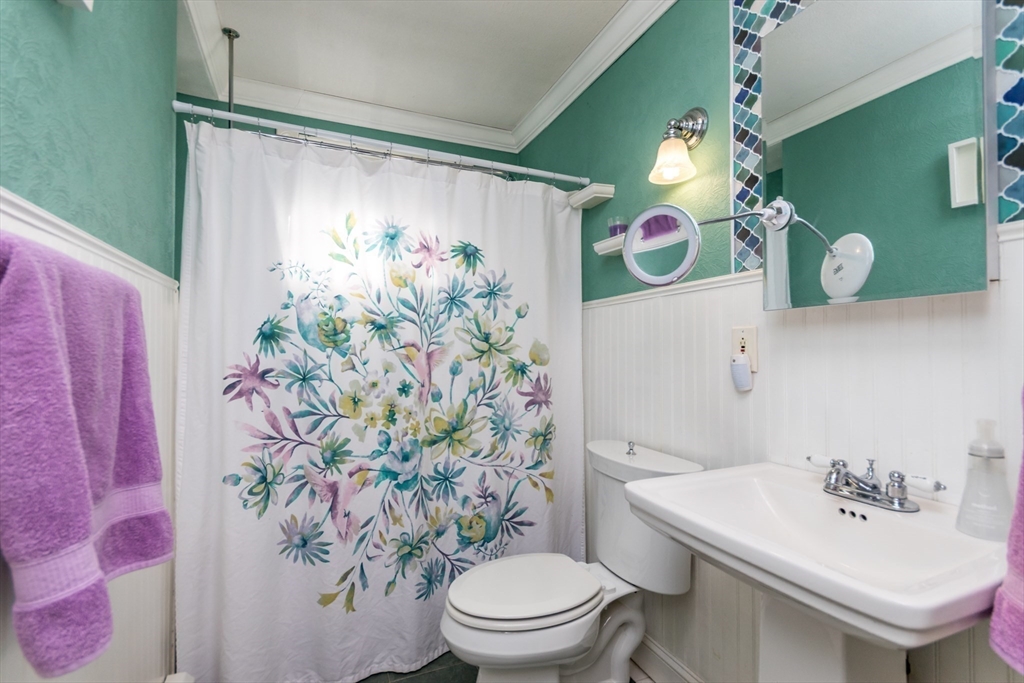 58 Maple Street Bourne, MA 02532 - Photo 14 of 29