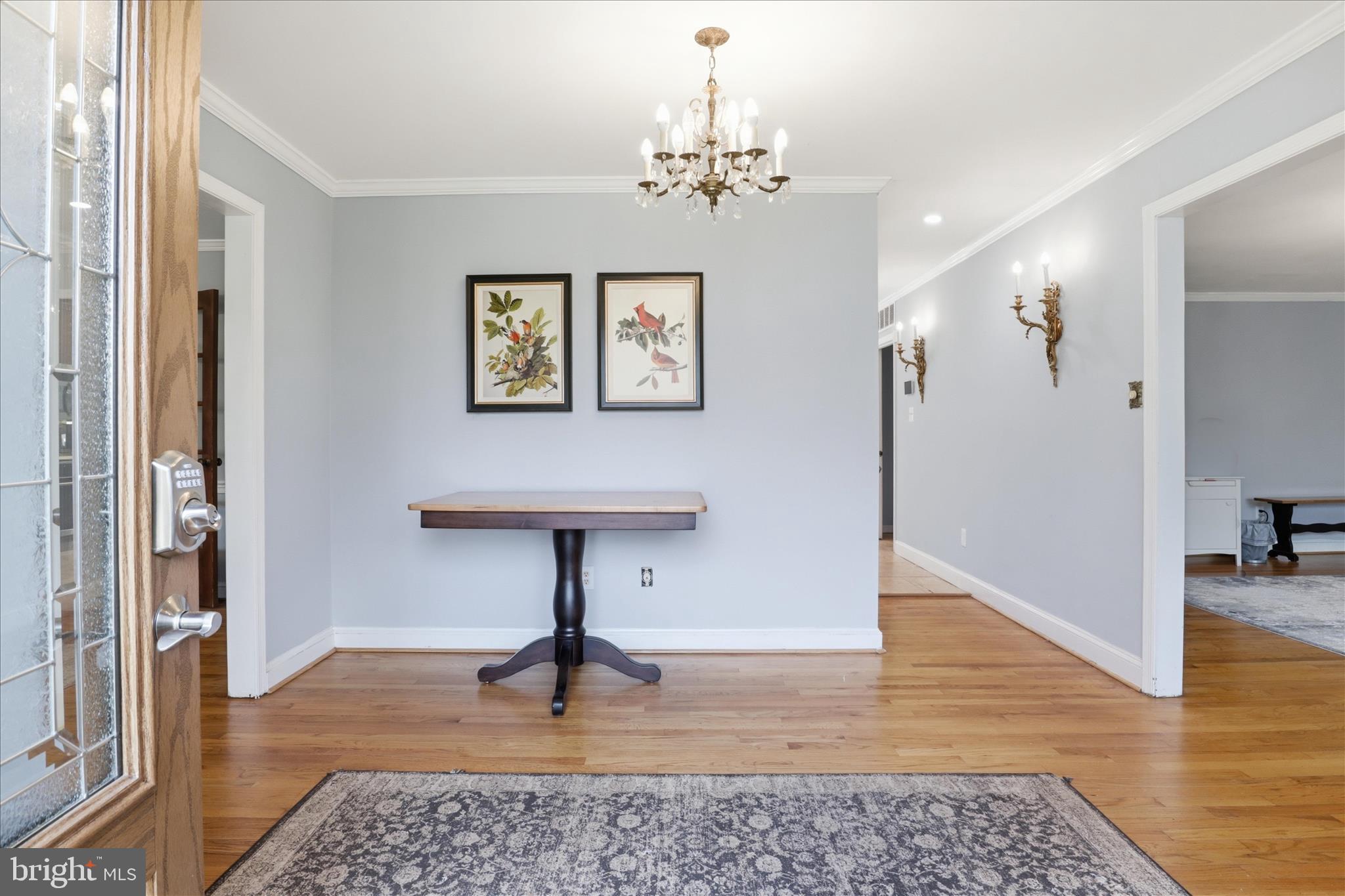 7501 Evans Ford Road Clifton, VA 20124 - Photo 19 of 74 Spacious foyer with a clean, open feel