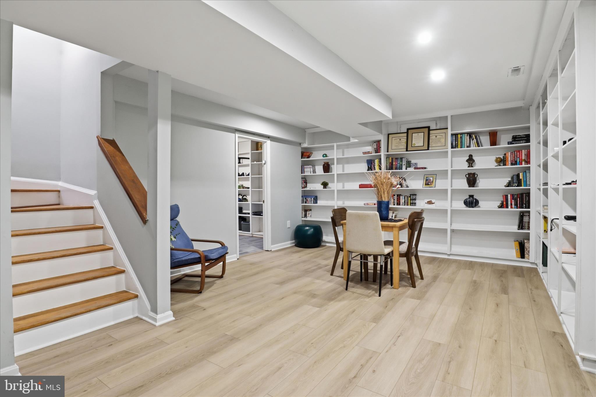 7501 Evans Ford Road Clifton, VA 20124 - Photo 31 of 74 Large rec room perfect for entertaining