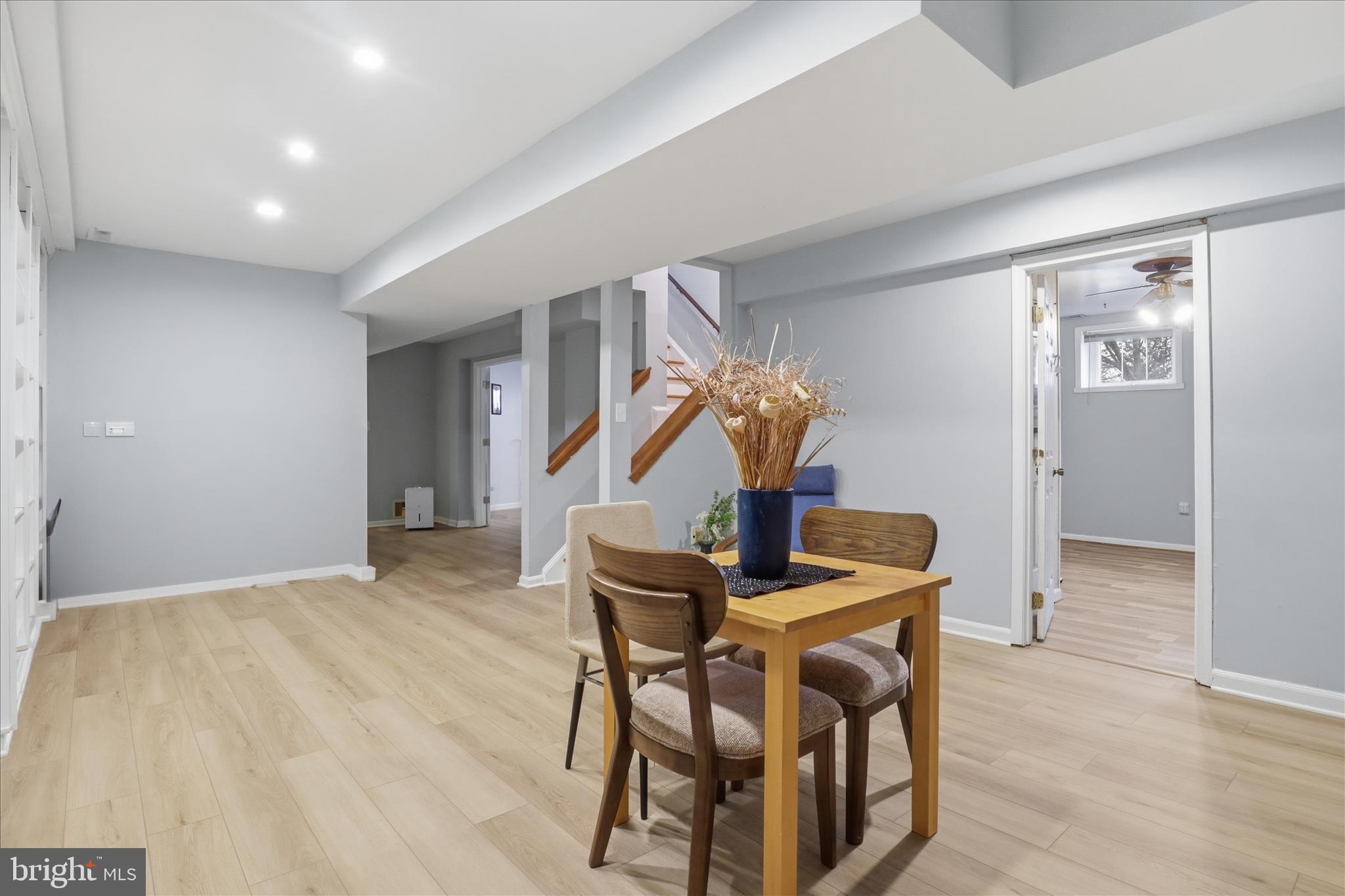 7501 Evans Ford Road Clifton, VA 20124 - Photo 32 of 74 Large rec room perfect for entertaining