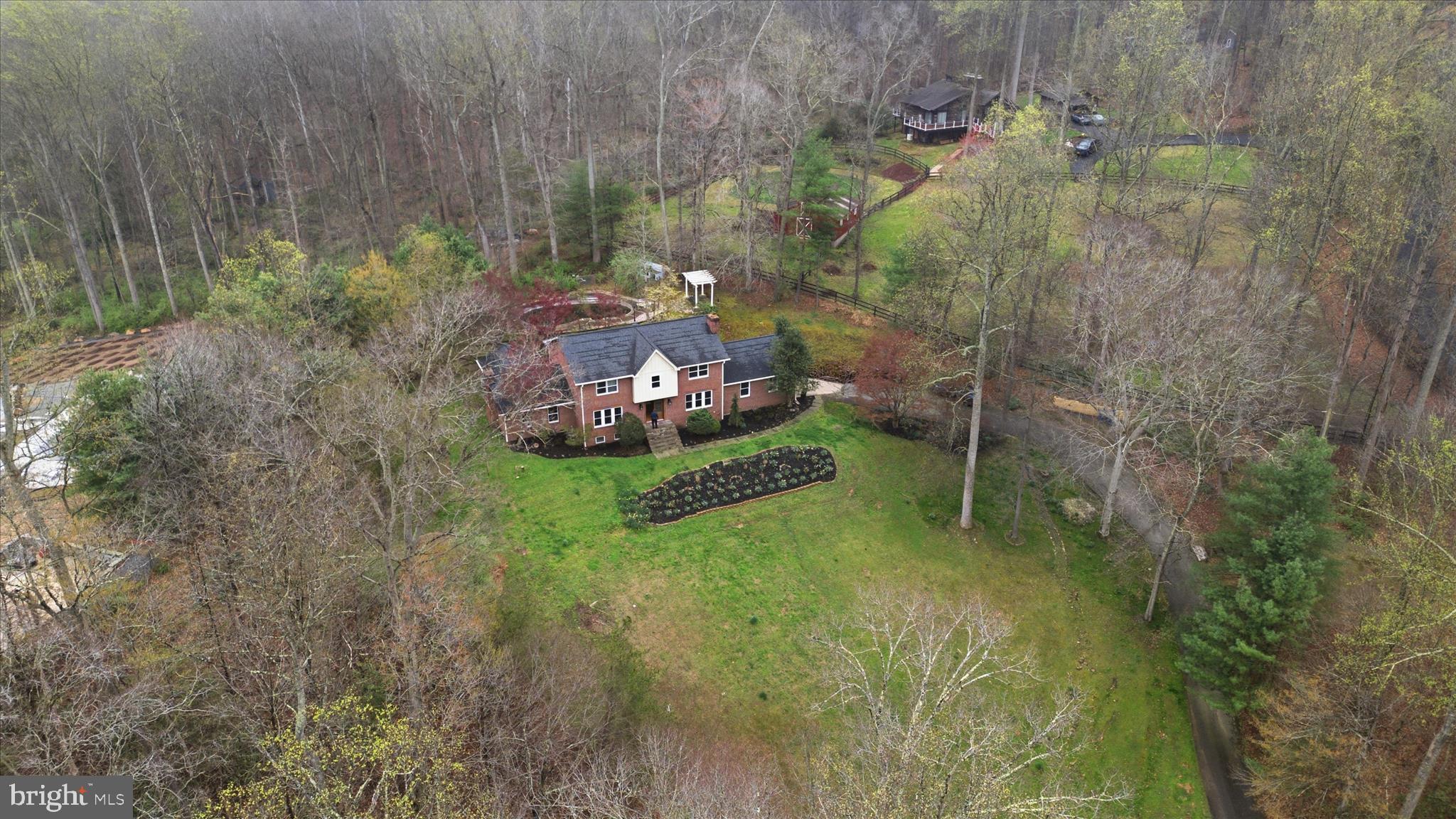 7501 Evans Ford Road Clifton, VA 20124 - Photo 47 of 74 Space to breathe, grow and create your ideal oasis