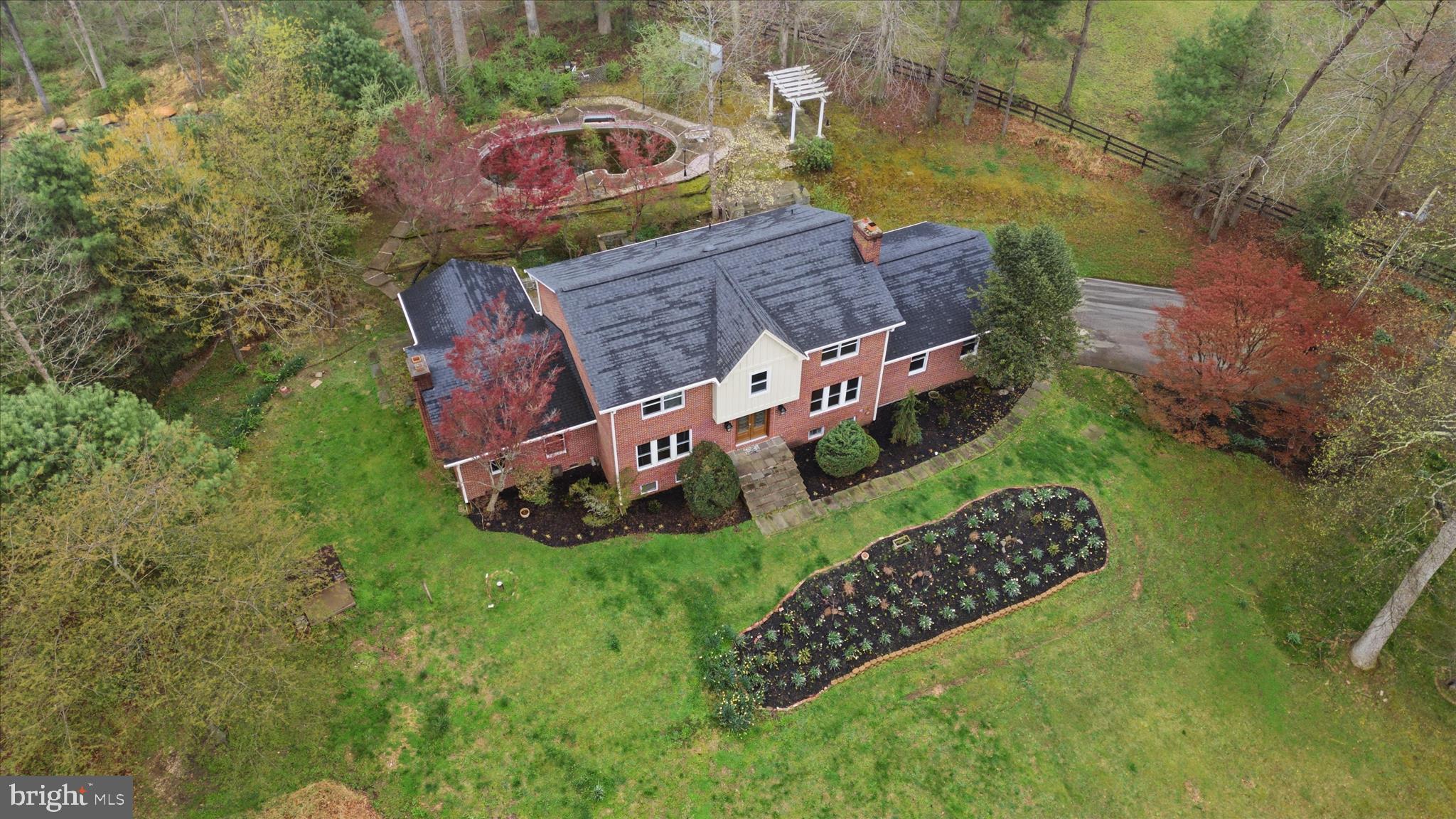 7501 Evans Ford Road Clifton, VA 20124 - Photo 50 of 74 Space to breathe, grow and create your ideal oasis