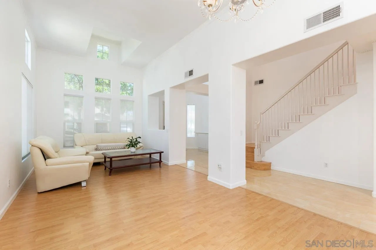 1175 Santa Olivia Road Chula Vista, CA 91913 - Photo 7 of 44