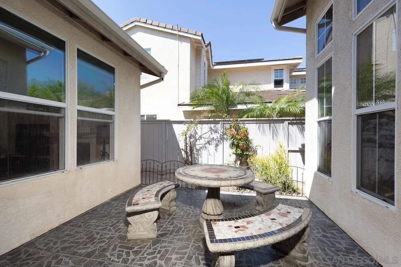 1175 Santa Olivia Road Chula Vista, CA 91913 - Photo 9 of 44