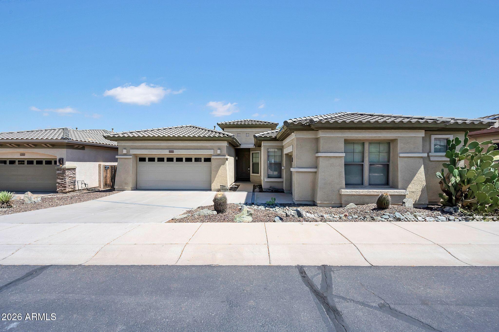2414 West Mineral Road Phoenix, AZ 85041 - Photo 2 of 39