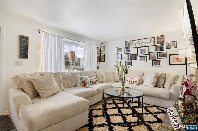 $498,000 | 97 Long Hill Drive, Clifton, NJ 07013