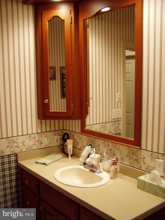 264 Ridge Avenue Ephrata, PA 17522 - Photo 8 of 8 Gallery Image 8